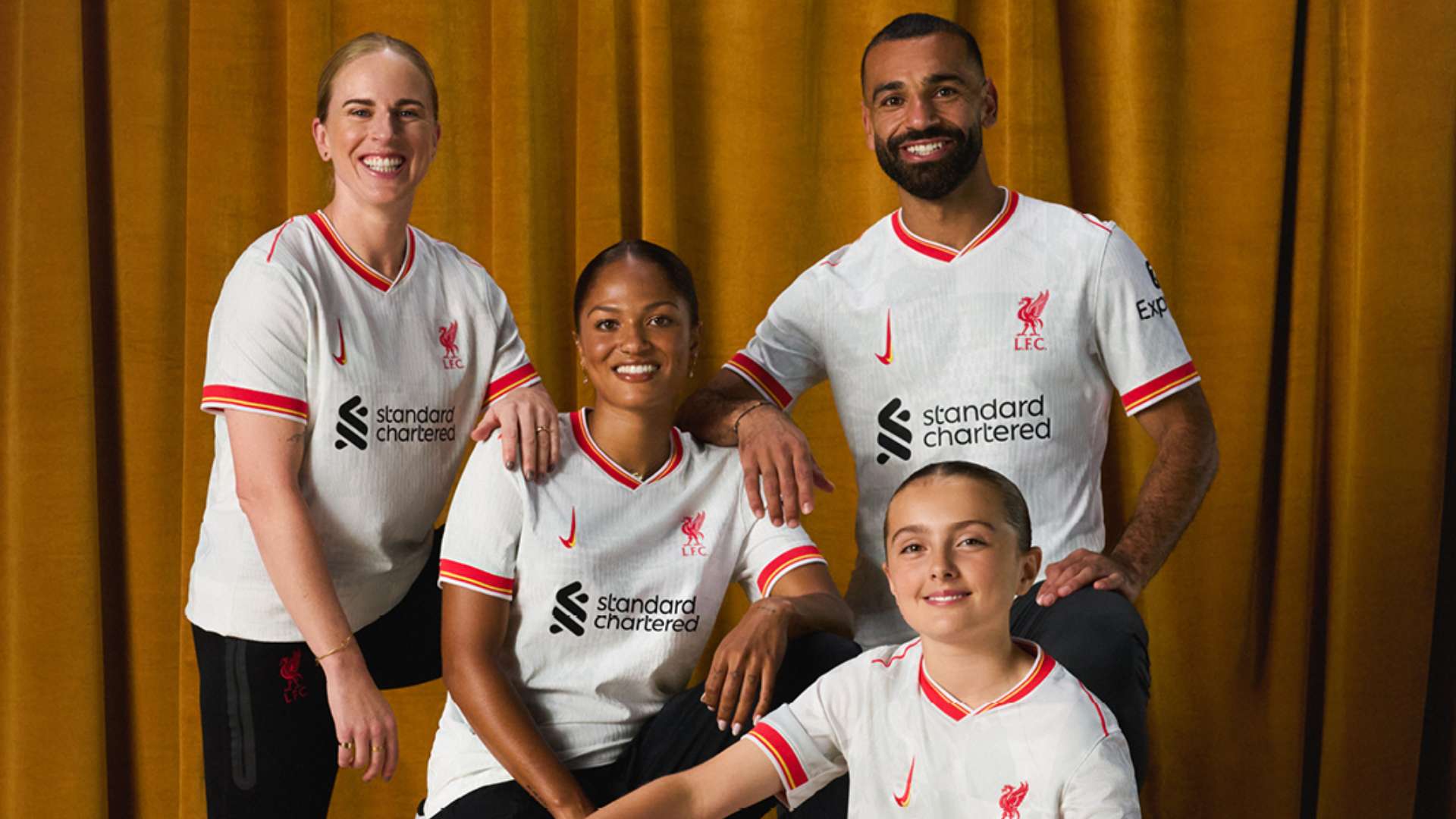 事更加引人 事更加引人