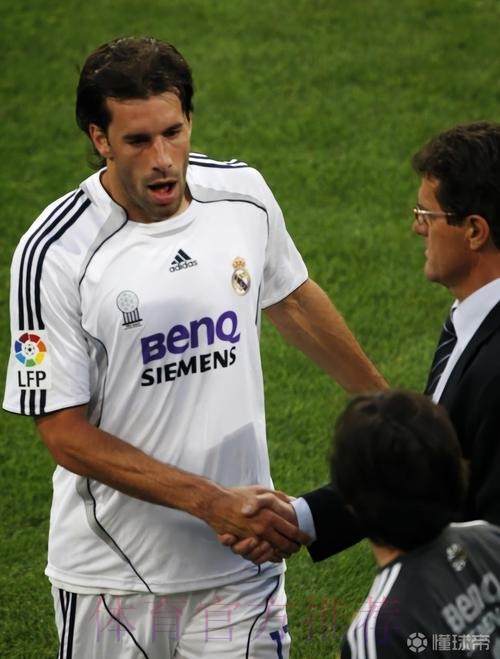 卡佩罗:皇马依赖球员单打独斗 新援给球队带来困扰 卡佩罗:皇马依赖球员单打独斗 新援给球队带来困扰